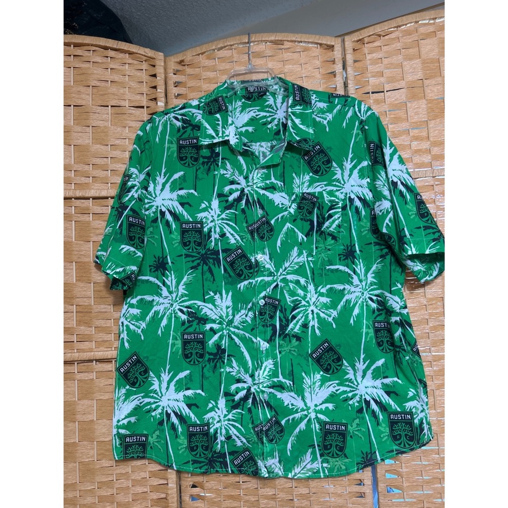 Austin FC MLS Soccer Mens 2XL Green Palm Tree Crest Hawaiian Button Down Shirt